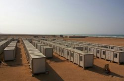 Konteinere qytetas te kampeve te refugjateve